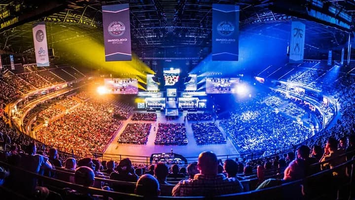 Pixelated Past: The Birth of E-Sports: Competitive Gaming's Journey